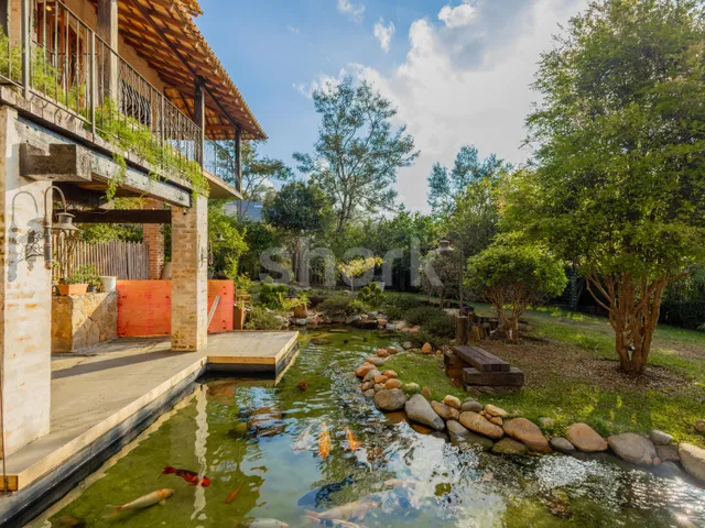 Casa com 867m² 4 quartos e 7 banheiros, à venda, no bairro Alphaville em Santana de Parnaíba