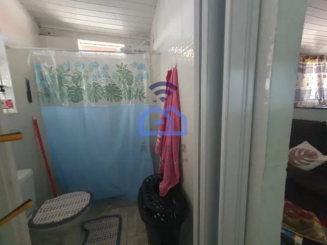 Casa 5 quartos e 4 banheiros, à venda, no bairro Balneário dos Golfinhos em Caraguatatuba