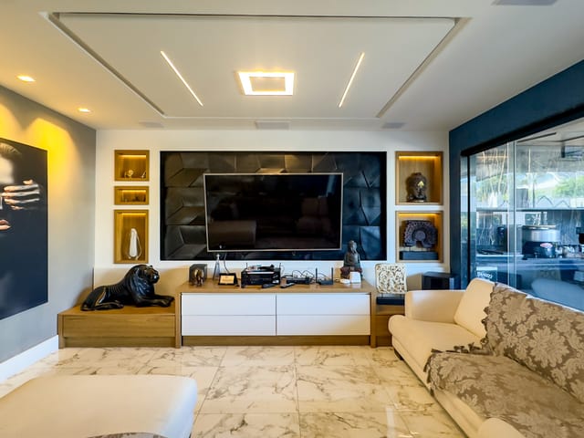 Casa com 300m² 4 quartos e 7 banheiros, à venda, no bairro Recreio dos Bandeirantes em Rio de Janeiro
