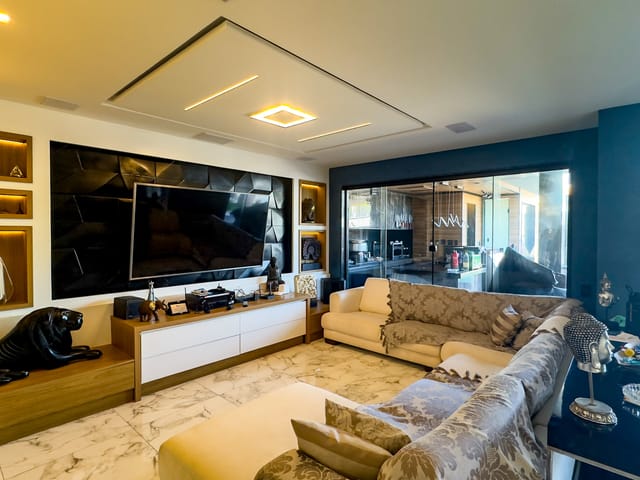 Casa com 300m² 4 quartos e 7 banheiros, à venda, no bairro Recreio dos Bandeirantes em Rio de Janeiro