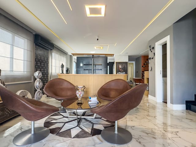 Casa com 300m² 4 quartos e 7 banheiros, à venda, no bairro Recreio dos Bandeirantes em Rio de Janeiro