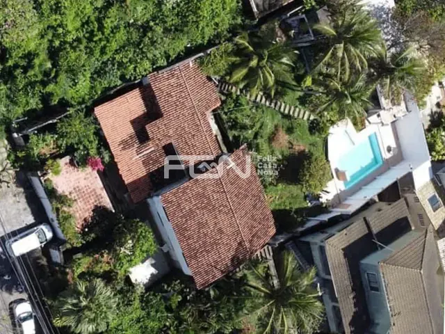 Casa 7 quartos e 1 banheiro, à venda, no bairro Boca do Rio em Salvador