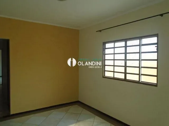 Casa com 310m² 5 quartos e 3 banheiros, à venda, no bairro Jardim Arrivabene em Artur Nogueira