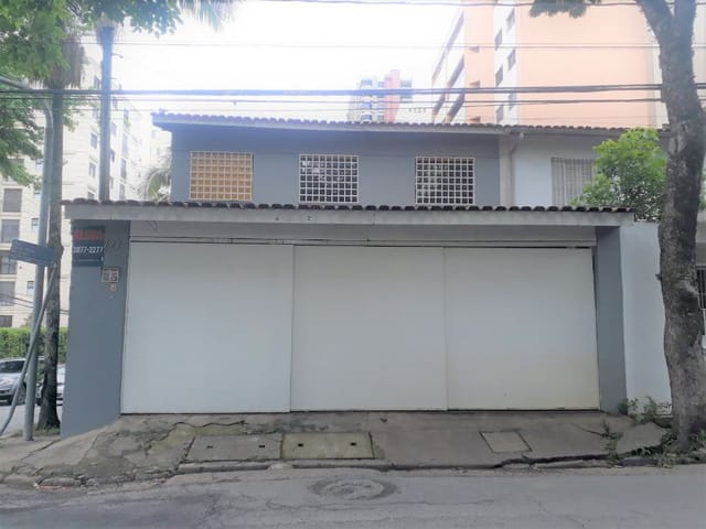 Casa com 207m² 2 quartos e 2 banheiros, para alugar, no bairro Real Parque em São Paulo