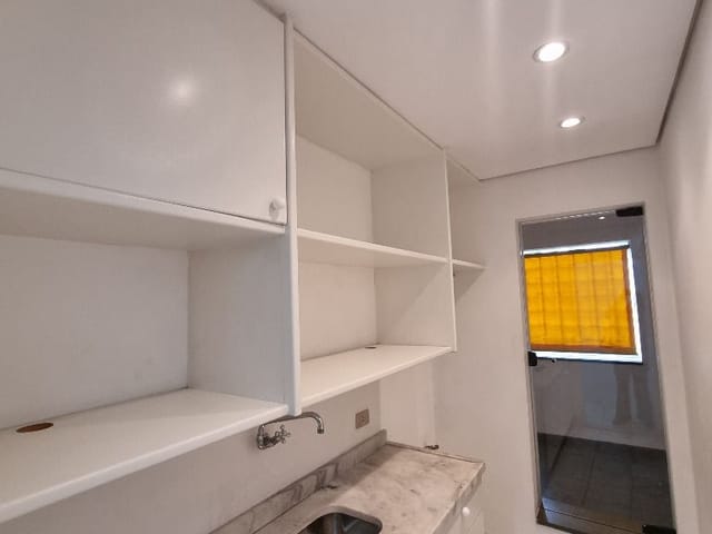 Casa com 207m² 2 quartos e 2 banheiros, para alugar, no bairro Real Parque em São Paulo