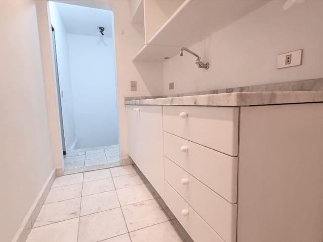 Casa com 207m² 2 quartos e 2 banheiros, para alugar, no bairro Real Parque em São Paulo