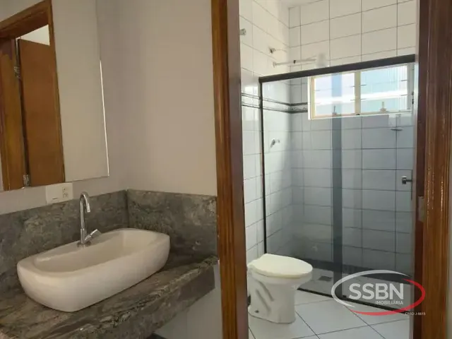 Casa 3 quartos e 2 banheiros, para alugar, no bairro Jardim Marajoara em Nova Odessa