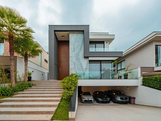 Casa com 490m² 4 quartos e 6 banheiros, à venda, no bairro Alphaville em Santana de Parnaíba