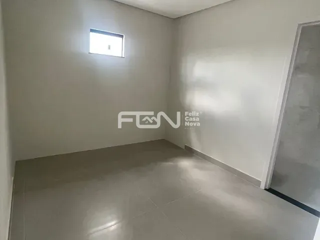 Casa 4 quartos e 2 banheiros, à venda ou para alugar, no bairro CASCALHEIRA em Camaçari