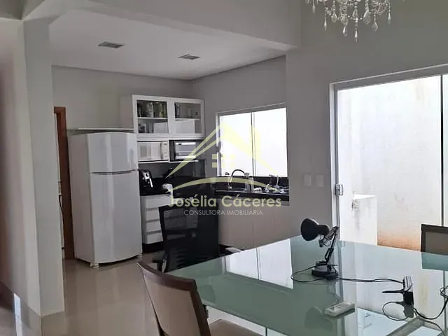 Casa com 375m² 3 quartos e 5 banheiros, à venda, no bairro Jardim Imperial em Cuiabá