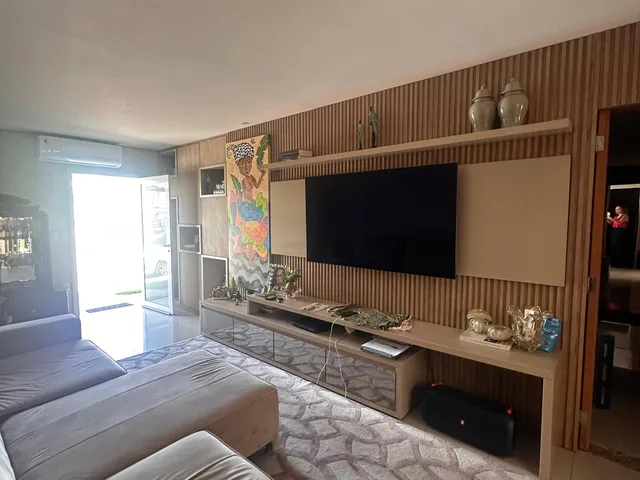 Casa com 170m² 3 quartos e 3 banheiros, à venda, no bairro Ribeirão do Lipa em Cuiabá
