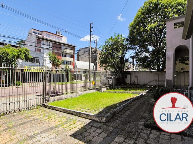 Casa com 490m², à venda, no bairro Alto da Rua XV em Curitiba