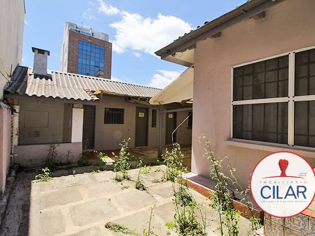 Casa com 490m², à venda, no bairro Alto da Rua XV em Curitiba