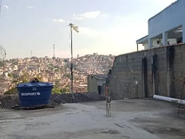 Casa com 400m² 4 quartos e 4 banheiros, à venda, no bairro Sítio Bela Vista em Mauá