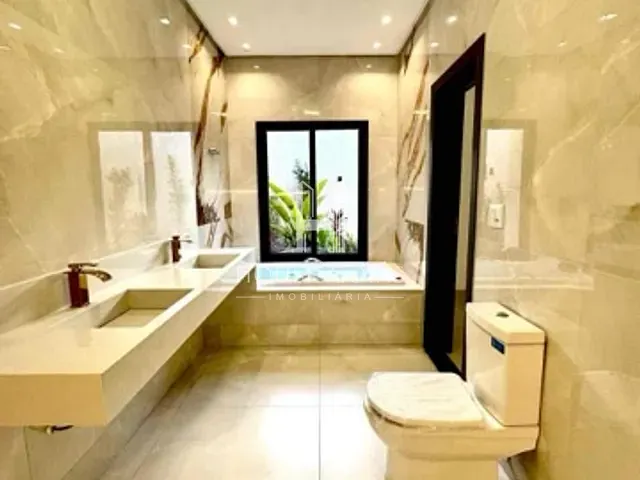 Casa com 534m² 4 quartos e 6 banheiros, à venda, no bairro Parque das Flores em Goiânia