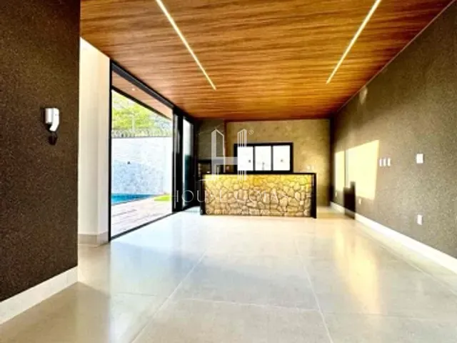 Casa com 534m² 4 quartos e 6 banheiros, à venda, no bairro Parque das Flores em Goiânia