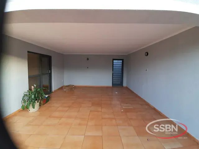 Casa 3 quartos e 2 banheiros, à venda ou para alugar, no bairro Jardim Bela Vista em Nova Odessa