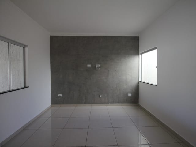 Casa com 150m² 2 quartos e 1 banheiro, para alugar, no bairro Jardim São Salvador em São João da Boa Vista