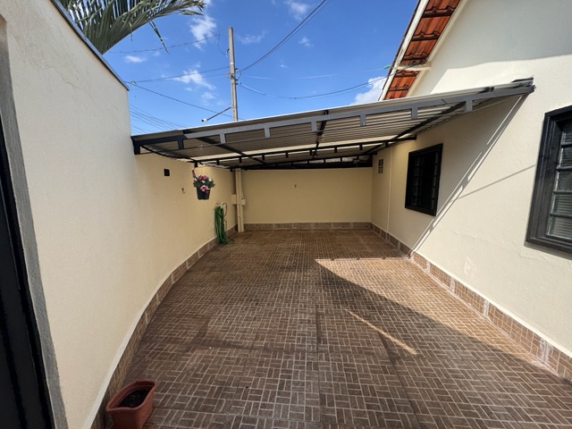 Casa 3 quartos e 1 banheiro, à venda, no bairro Parque Bom Retiro em Paulínia
