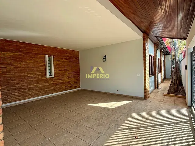 Casa com 283m² 4 quartos e 2 banheiros, à venda, no bairro Vila Romão em Salto