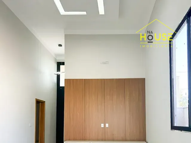Casa com 275m² 3 quartos e 5 banheiros, à venda, no bairro Residencial Village Damha Rio Preto II em São José do Rio Preto