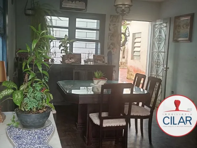 Casa com 956m², à venda, no bairro Centro em Antonina