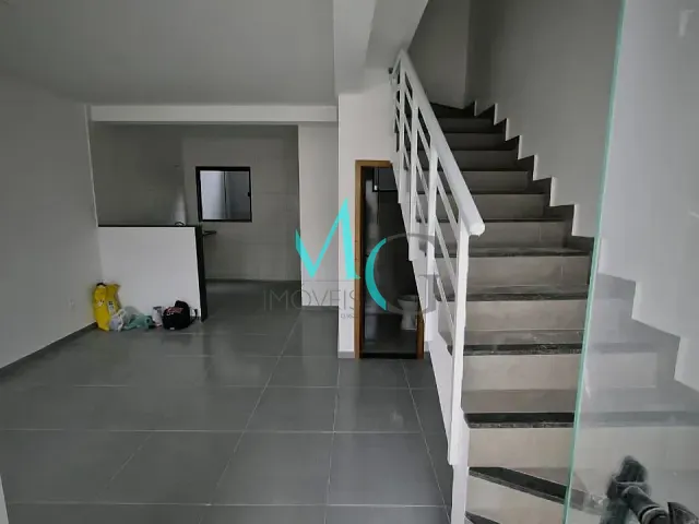 Casa 2 quartos e 1 banheiro, à venda, no bairro Santíssimo em Rio de Janeiro