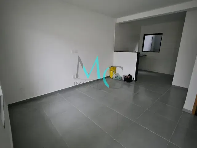 Casa 2 quartos e 1 banheiro, à venda, no bairro Santíssimo em Rio de Janeiro