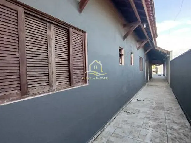 Casa 2 quartos e 2 banheiros, à venda, no bairro Boraceia em Bertioga
