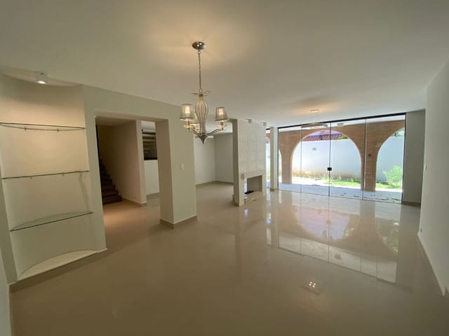 Foto do Casa - Casa com 3 dormitórios à venda, 400 m² por R$ 2.660.000,00 - Jardim das Colinas - São José dos Campos/SP | RUSSI IMÓVEIS
