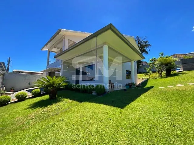 Casa com 900m² 4 quartos e 2 banheiros, à venda, no bairro Passo dos Fortes em Chapecó