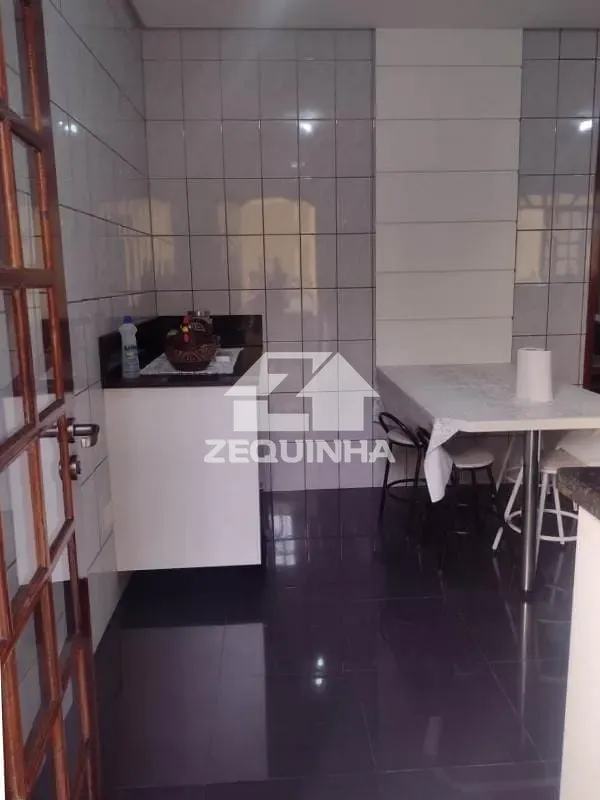 Casa, 3 quartos, 213 m² - Foto 12