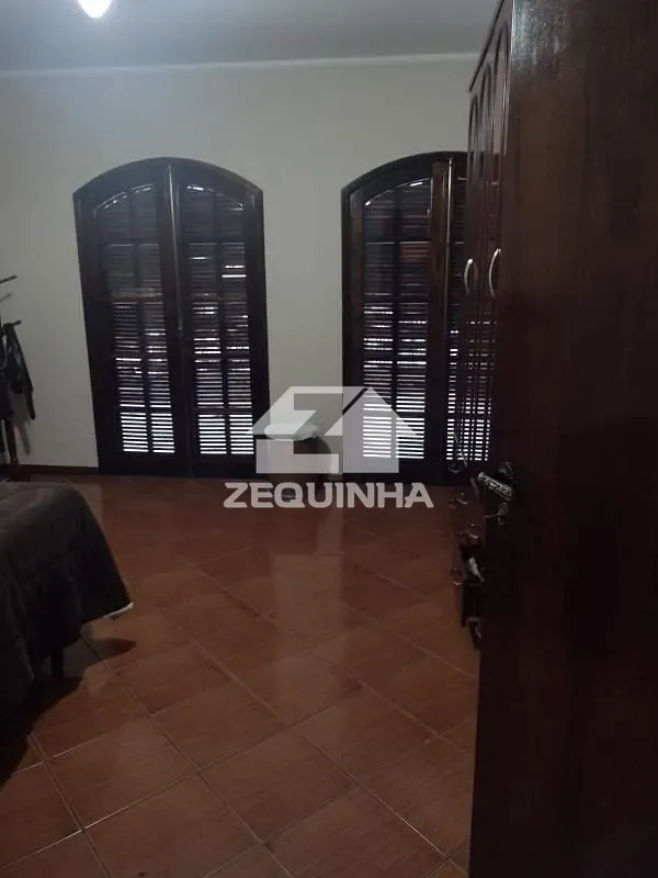 Casa, 3 quartos, 213 m² - Foto 25