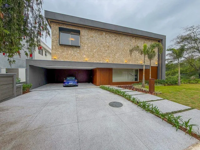 Casa com 576m² 5 quartos e 7 banheiros, à venda, no bairro Alphaville em Barueri