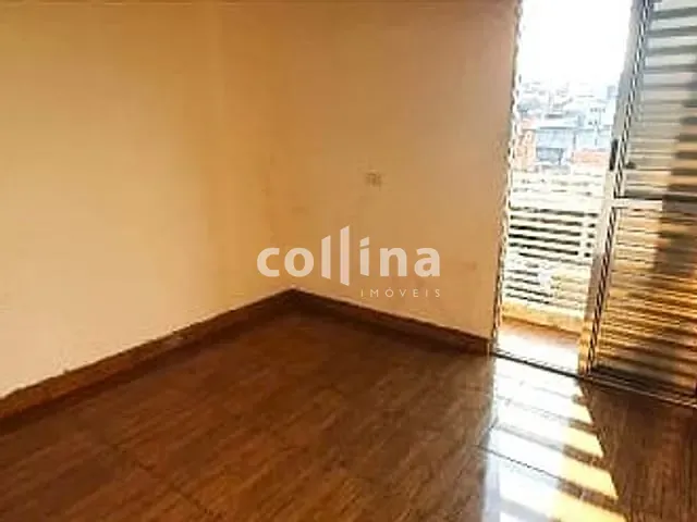Casa com 250m² 4 quartos e 3 banheiros, à venda, no bairro Jardim Ana Estela em Carapicuíba