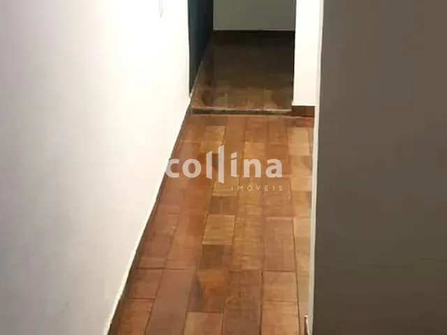 Casa com 250m² 4 quartos e 3 banheiros, à venda, no bairro Jardim Ana Estela em Carapicuíba