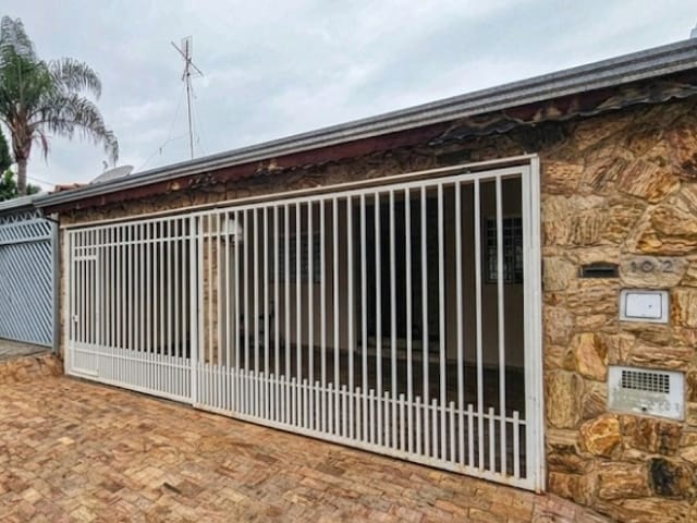 Casa com 160m² 3 quartos e 2 banheiros, à venda, no bairro Parque Residencial Vila União em Campinas
