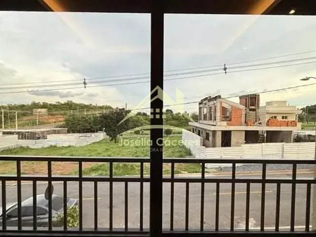 Casa com 250m² 3 quartos e 5 banheiros, à venda, no bairro Ribeirão do Lipa em Cuiabá