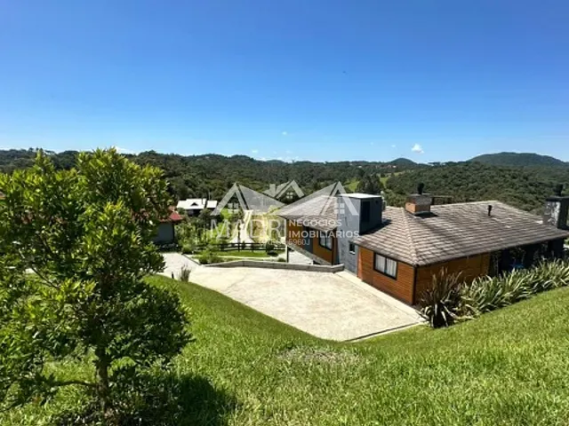 Casa com 2400m² 3 quartos e 2 banheiros, à venda, no bairro Área Rural em Santo Amaro da Imperatriz
