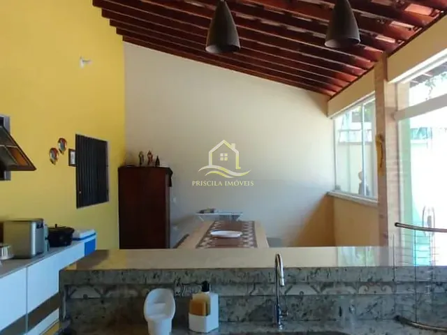 Casa com 400m² 3 quartos e 3 banheiros, à venda, no bairro Boraceia em Bertioga