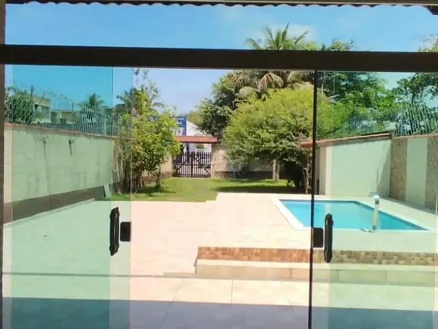 Casa com 400m² 3 quartos e 3 banheiros, à venda, no bairro Boraceia em Bertioga