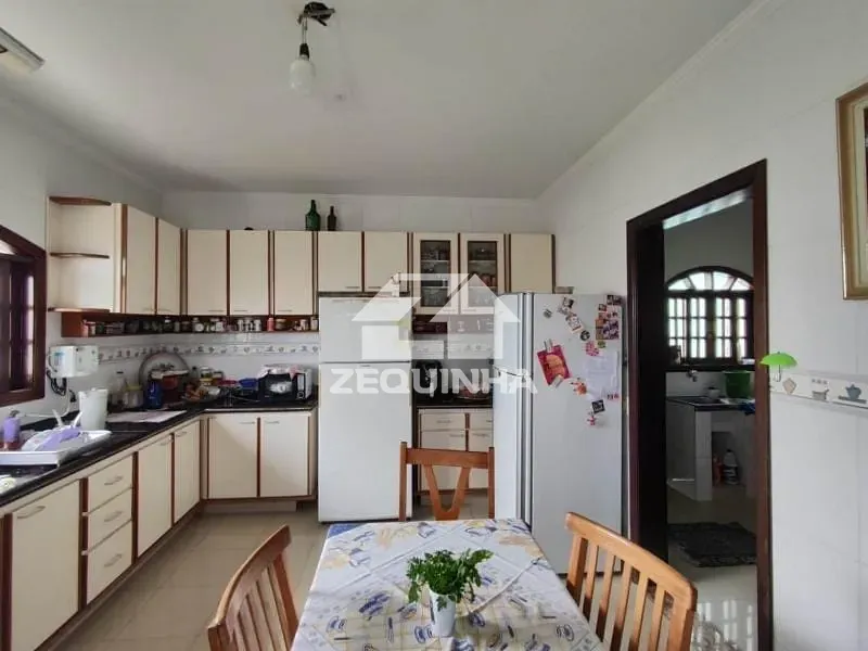 Casa, 5 quartos, 302 m² - Foto 12