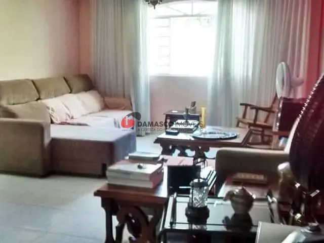 Casa 1 quarto e 1 banheiro, à venda, no bairro Santa Paula em São Caetano do Sul