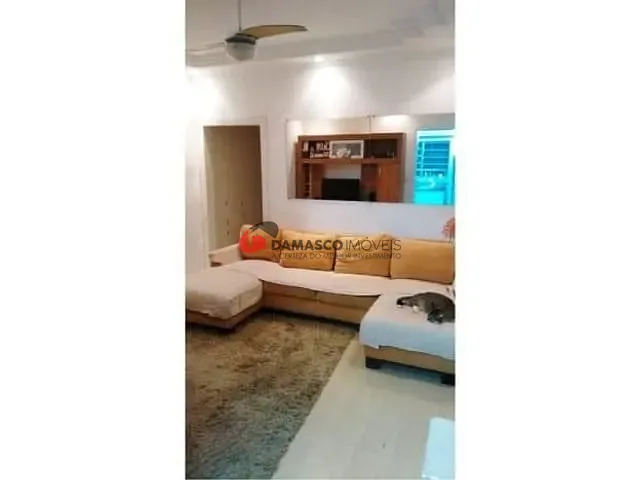 Casa com 296m² 5 quartos e 3 banheiros, à venda, no bairro Cerâmica em São Caetano do Sul