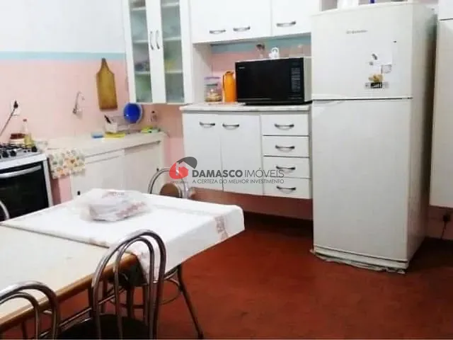Casa com 296m² 5 quartos e 3 banheiros, à venda, no bairro Cerâmica em São Caetano do Sul