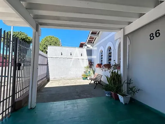 Casa com 250m² 3 quartos e 3 banheiros, à venda, no bairro Jardim Independência em Taubaté