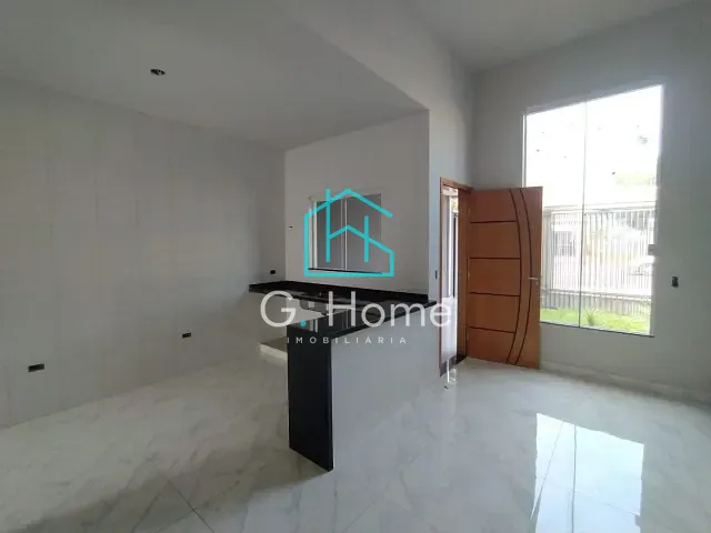Casa com 125m² 2 quartos e 2 banheiros, à venda, no bairro Colinas em Londrina