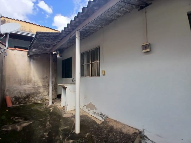 Casa 1 quarto e 1 banheiro, para alugar, no bairro Parque Valença I em Campinas