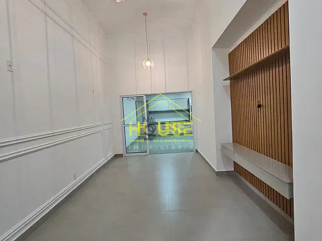 Casa com 200m² 2 quartos e 3 banheiros, para alugar, no bairro Centro em Bady Bassitt