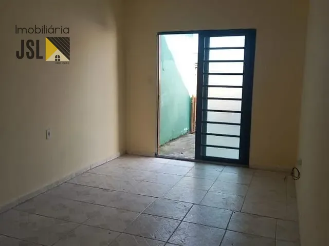 Casa com 140m² 2 quartos e 1 banheiro, à venda, no bairro Residencial Aldeias da Serra em Caçapava